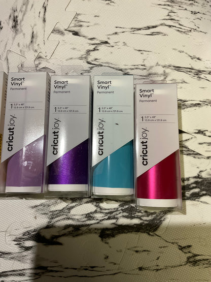 Cricut Joy smart vinyl